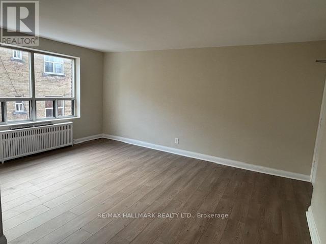 Photo - 11 Anglesey Blvd