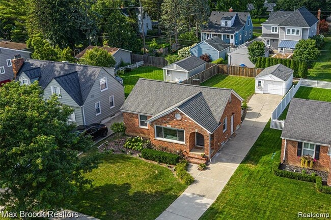 Building Photo - 1773 Villa Rd