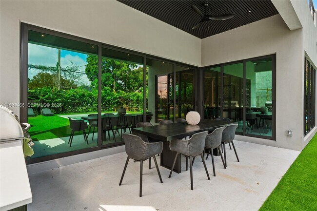 Photo - 245 NE 116th St