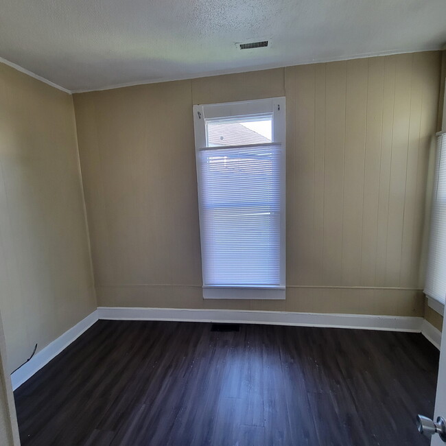 Photo - Near Westside 2BR House w/Attached Garage!