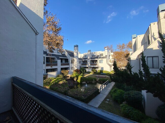 Mission Valley Condo! - Mission Valley Condo!