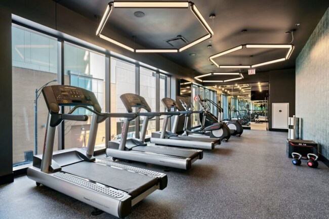 Photo - 1125 Tilden St