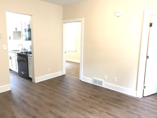 Photo - 421-425 Washington