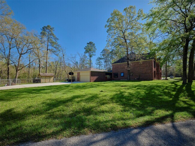 16302 Old Coach Rd
