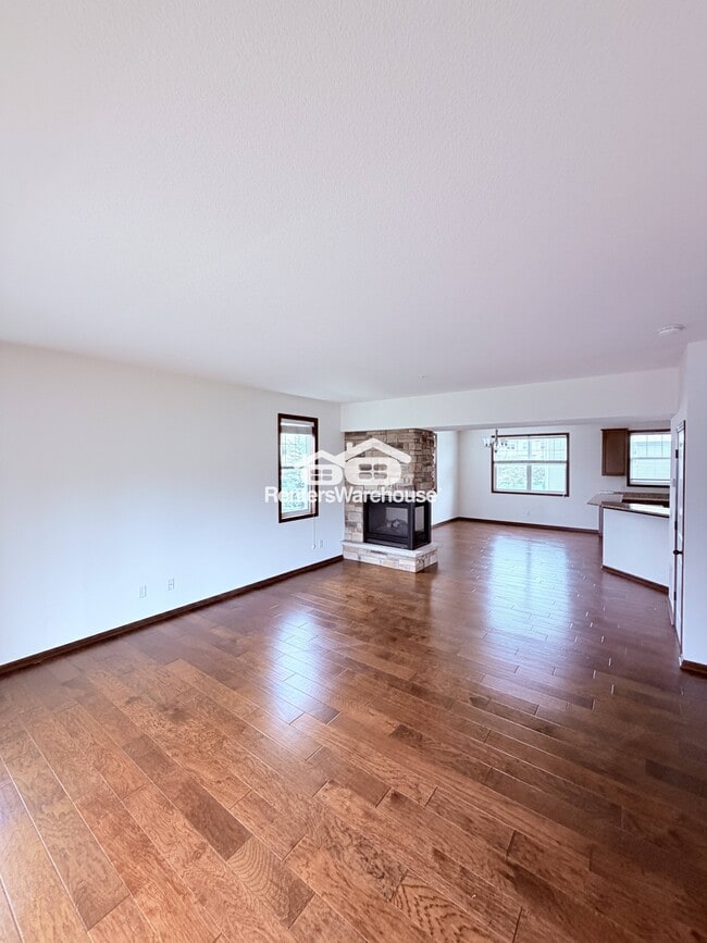 Photo - 9580 Madison Dr