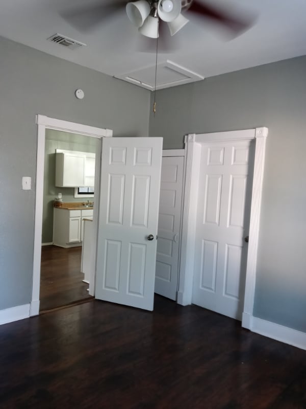 Photo - 224 Holland Ave