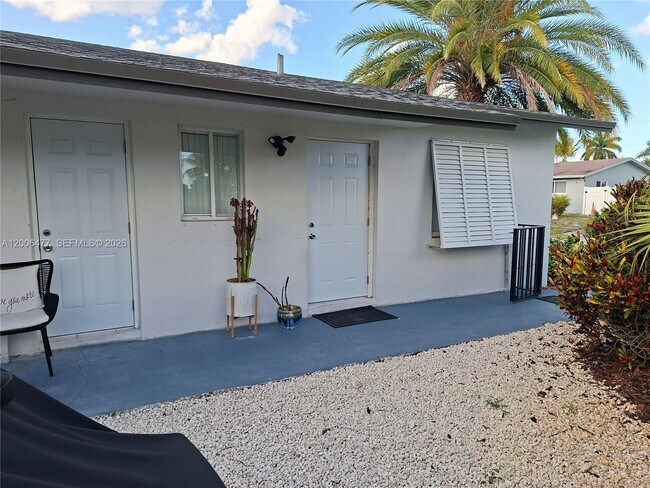 Photo - 1814 SW 97th Terrace Unit A