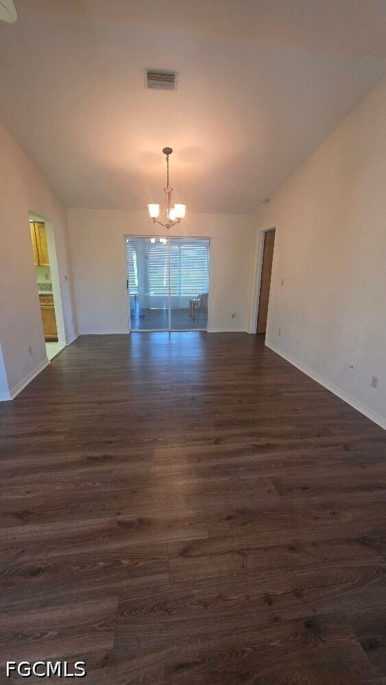 Photo - 137 Dania Cir