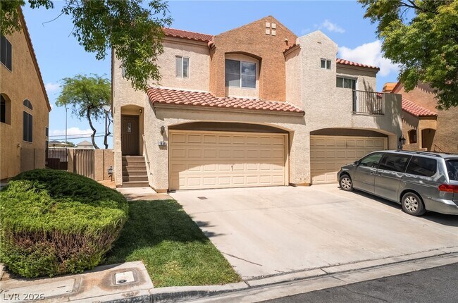 Photo - 1656 Cloister Ave