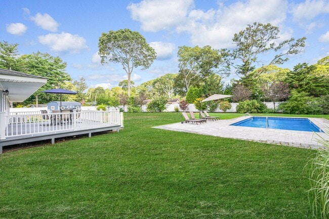 Building Photo - 6 Rolling Hill Rd