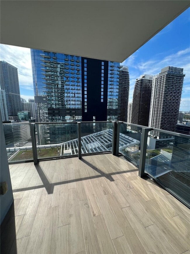 Photo - 68 SE 6th St Unit 2302