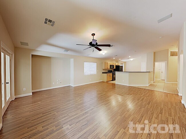 Photo - 2771 Bridleton Ave