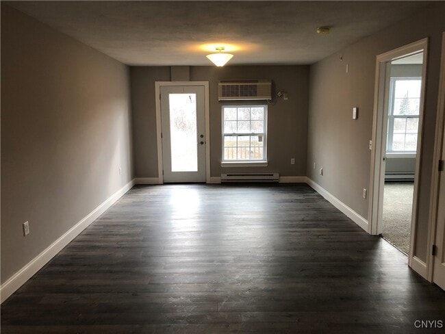 Photo - 1219 Tulip St