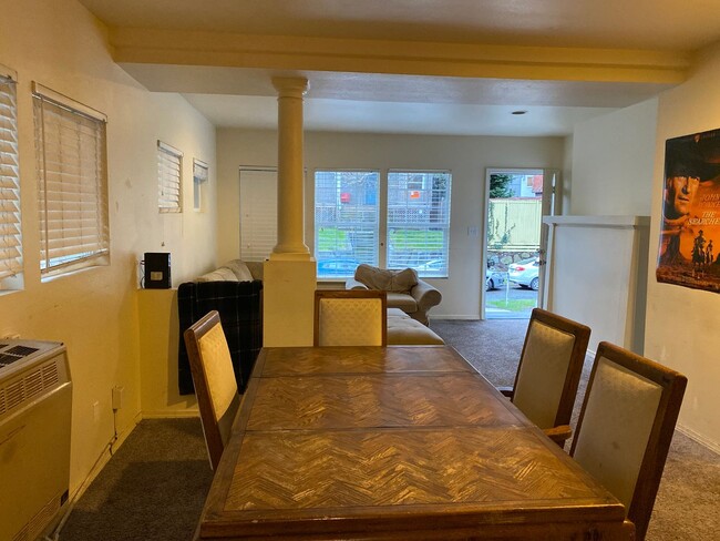 Photo - 4546 19th Ave NE
