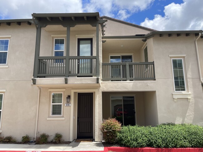 Photo - 696 Mustang St Townhome