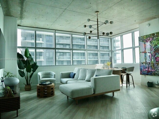 Building Photo - 3301 NE 1st Ave Unit H0915 Rental