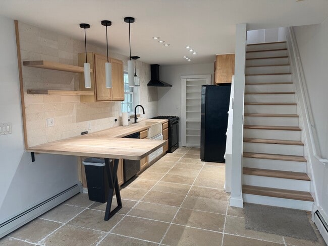 Photo - 19-21 Kentville Terrace