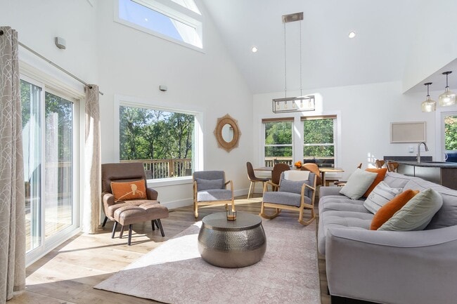 Photo - Candler Rental!