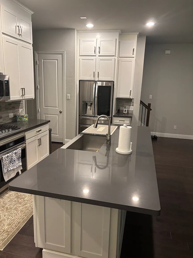 Photo - Room in Townhome on Snapdragon Wy