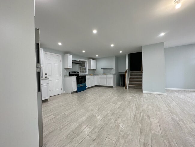 Photo - 181 Kinnebrook Rd