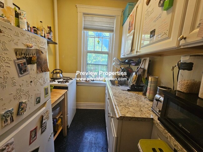 Photo - 319 Allston St Unit 10