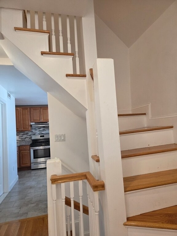 Photo - 190 Main St Unit 4A