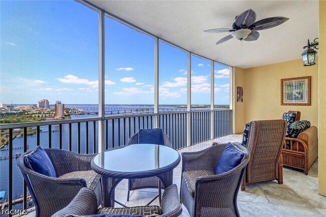 2745 First St Unit 1903