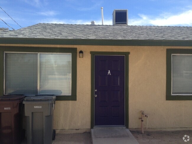 Building Photo - 6589 Palo Verde Ave Unit A Rental