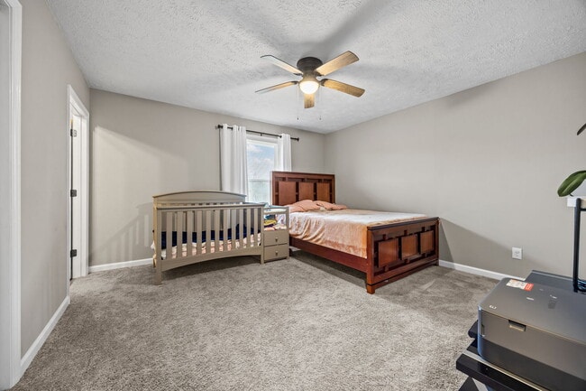 Photo - 38 Hallmark Dr