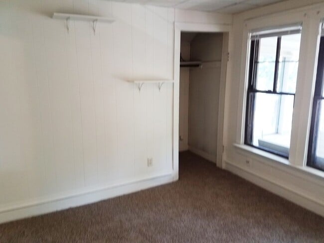 Photo - nre317 Unit 319