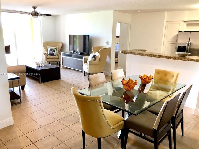 Photo - 19655 E Country Club Dr Unit 6405