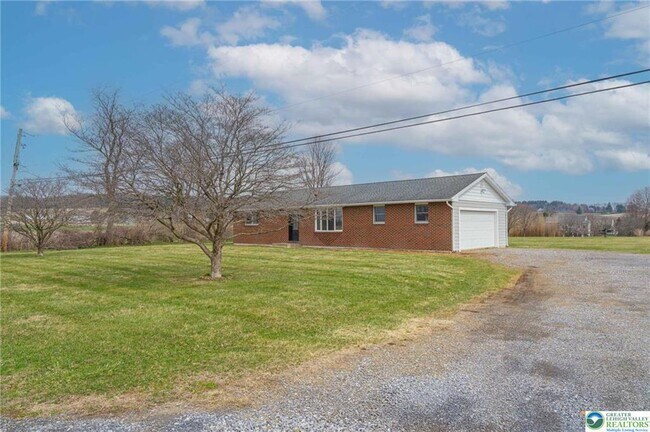 Photo - 10108 Dietrich Rd