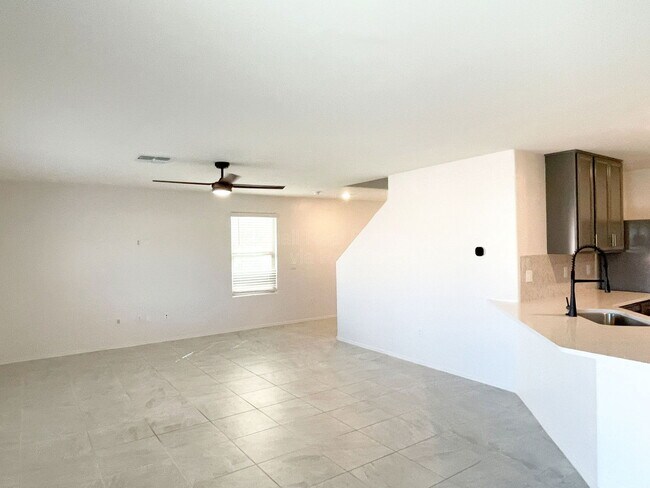 Photo - 8010 S Golden Bell Dr