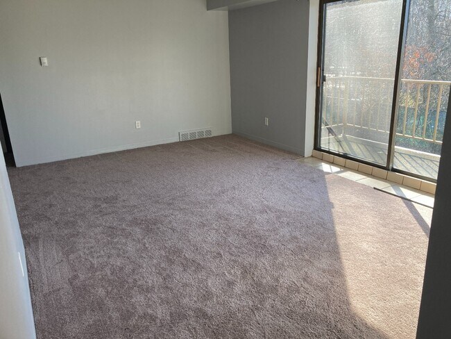 Trenton Place Apartments