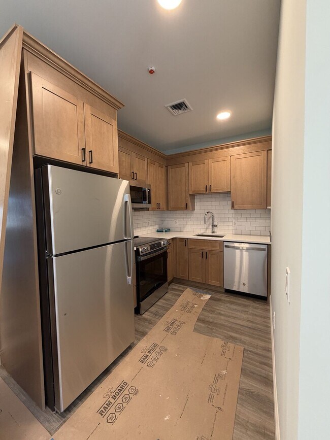 558 Newbridge Rd