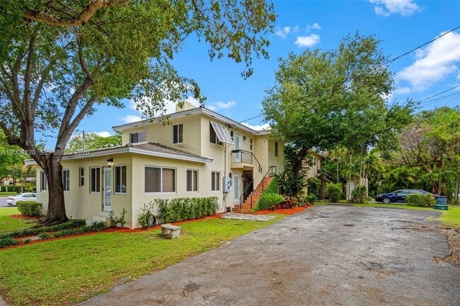 Photo - 3500 Ponce de Leon Blvd Unit Lower