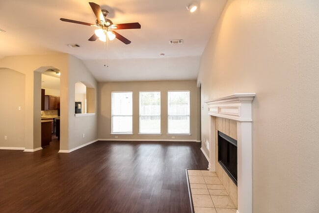 Photo - 2809 Berry Hill