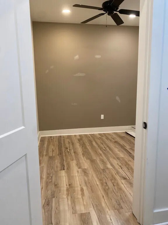 Photo - 11 E Walnut St