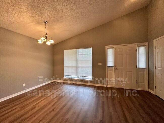 Photo - 2478 Aloha Ln