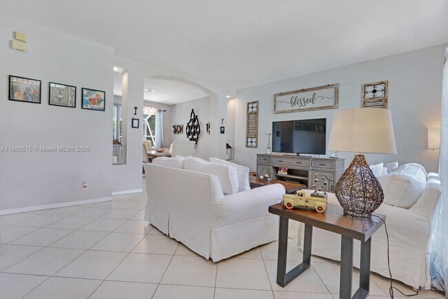 Photo - 13359 NW 16th St
