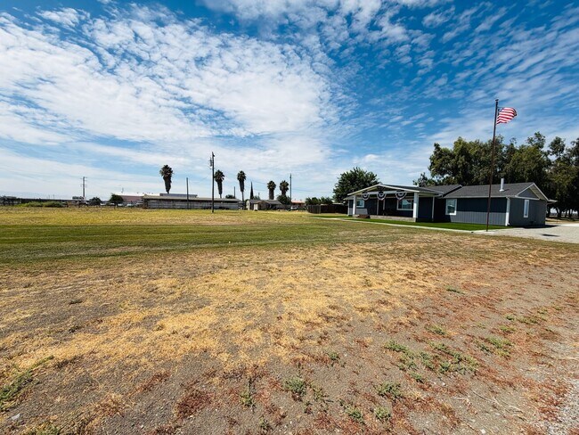 11520 State Highway 152