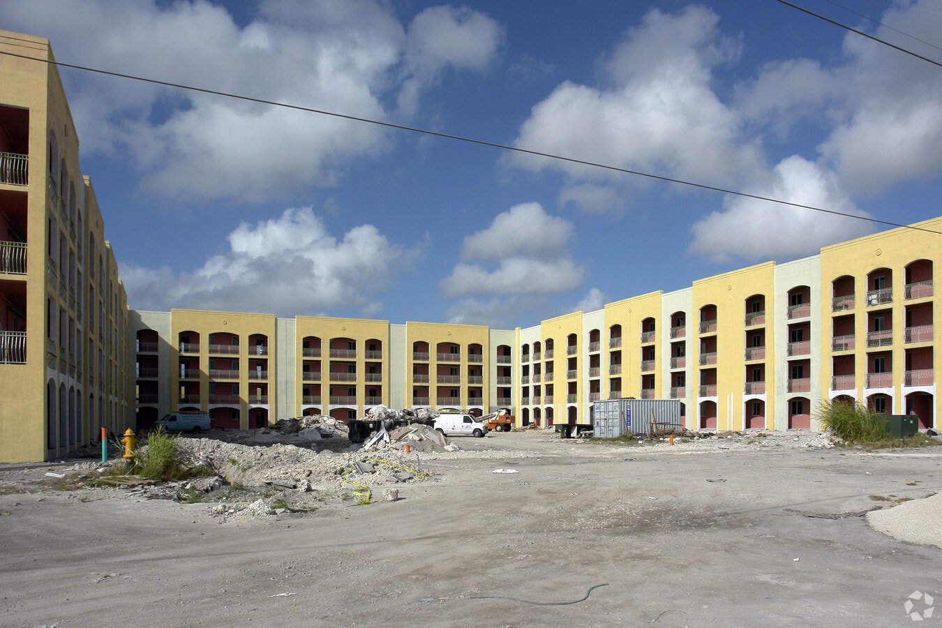 Photo - Sevilla Parc