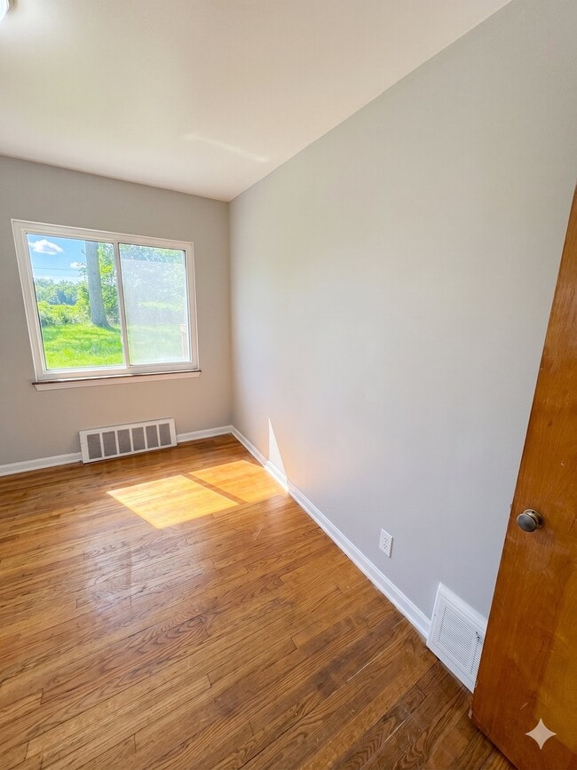 Photo - 26230 Briardale Ave