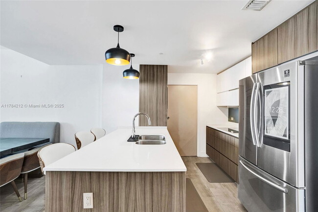 Photo - 600 NE 27th St Unit 1502