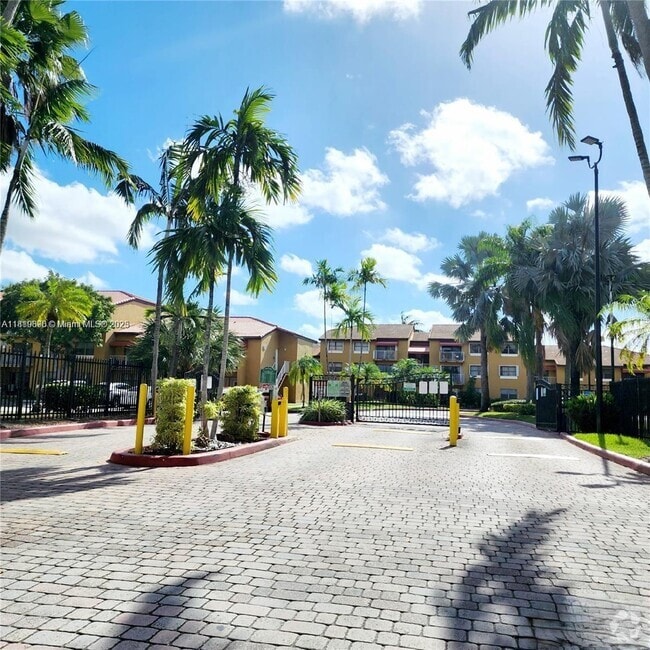 Building Photo - 15600 SW 80th St Unit L-108 Rental
