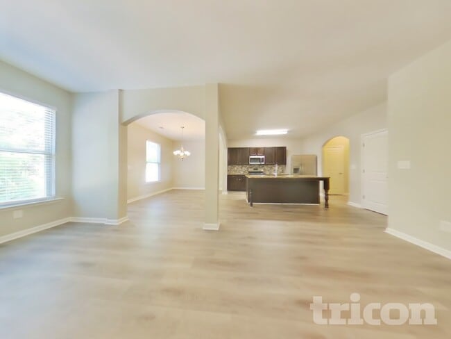 Photo - 177 Magnaview Dr