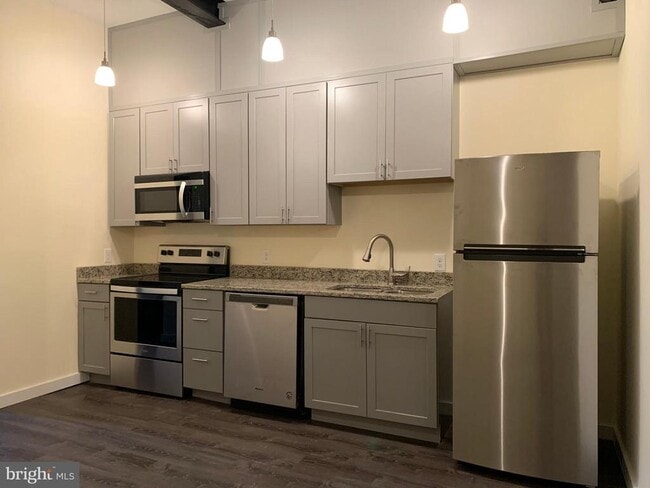 Photo - 833 N Market St Unit 202