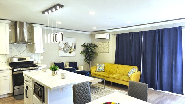 Building Photo - 1059 Gillespie Dr Unit ID1471793P