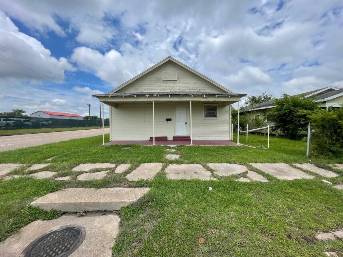 Photo - 501 14th St Casa