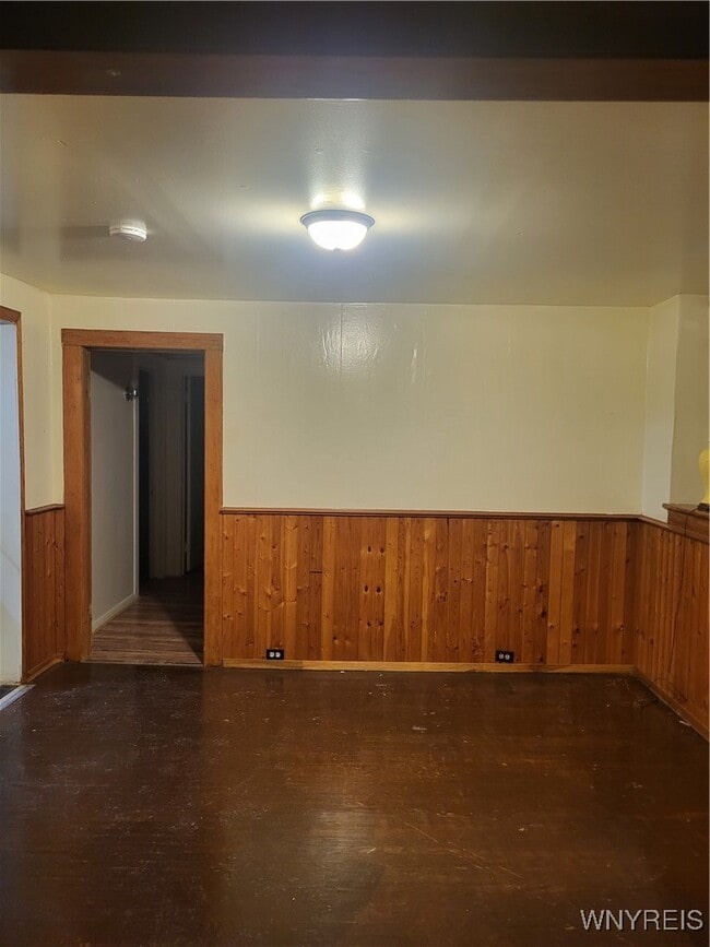 Photo - 267 Crestwood Ave